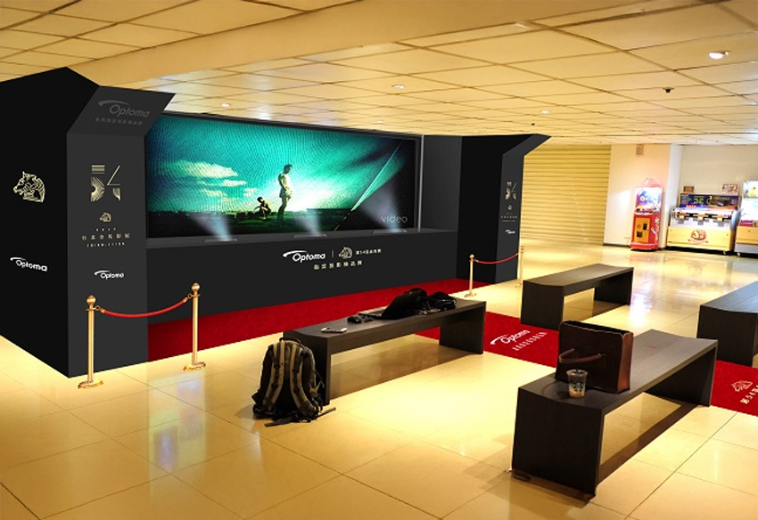 2017台灣金馬影展 (5100mm*1200mm CBSP 3片融合)超短焦前投