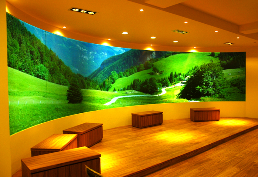 看板櫥窗、曲面環繞